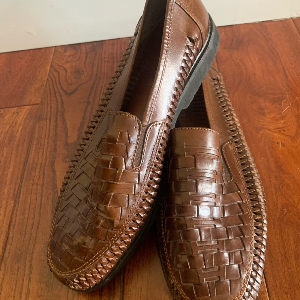 Soft Stags Loafer Size 10M TIJUANA Classic Brown Leather Woven Moccasins Resort